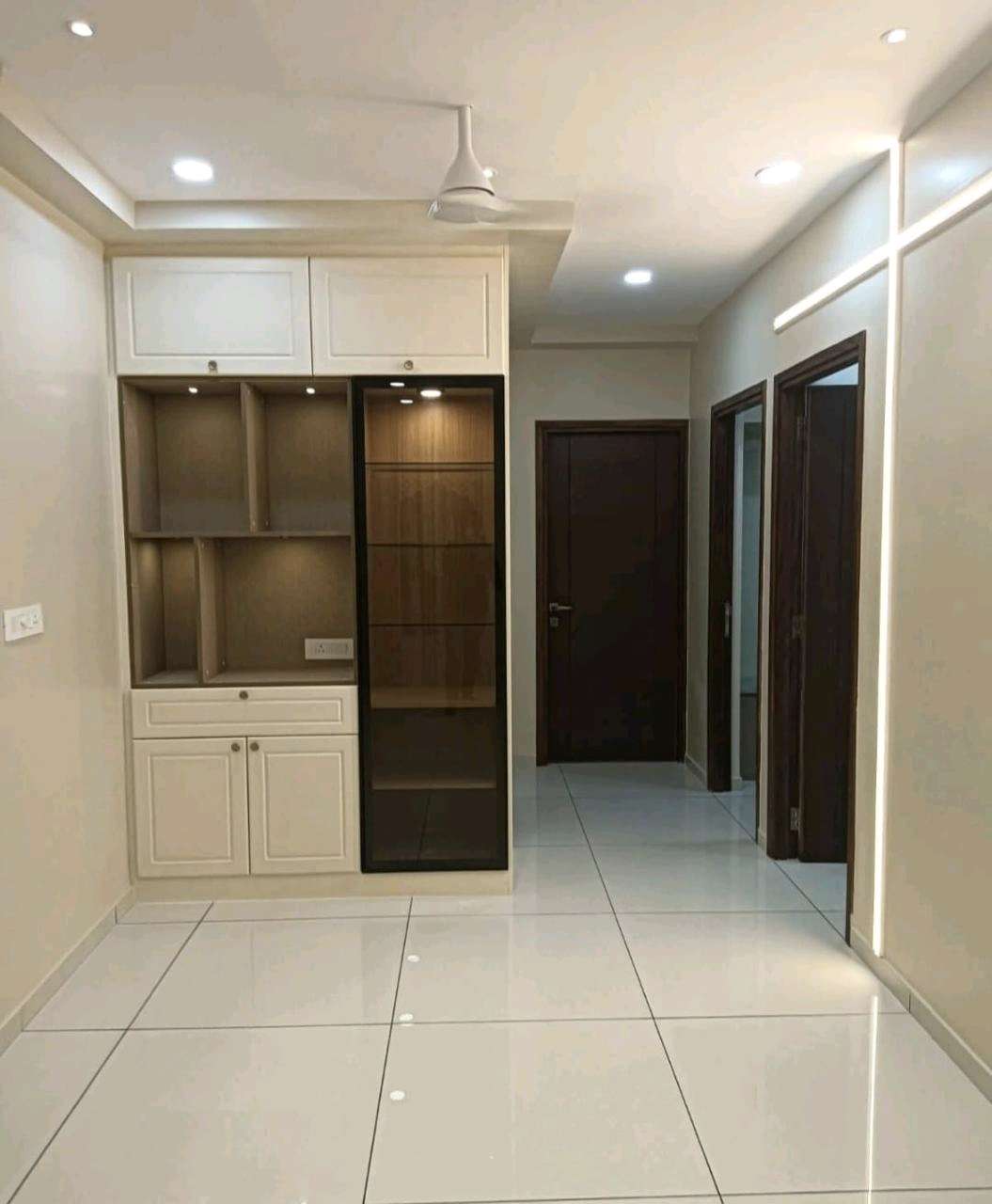 Display Unit & Crockery Cabinet — Interiors project by AV Engineering & Interiors